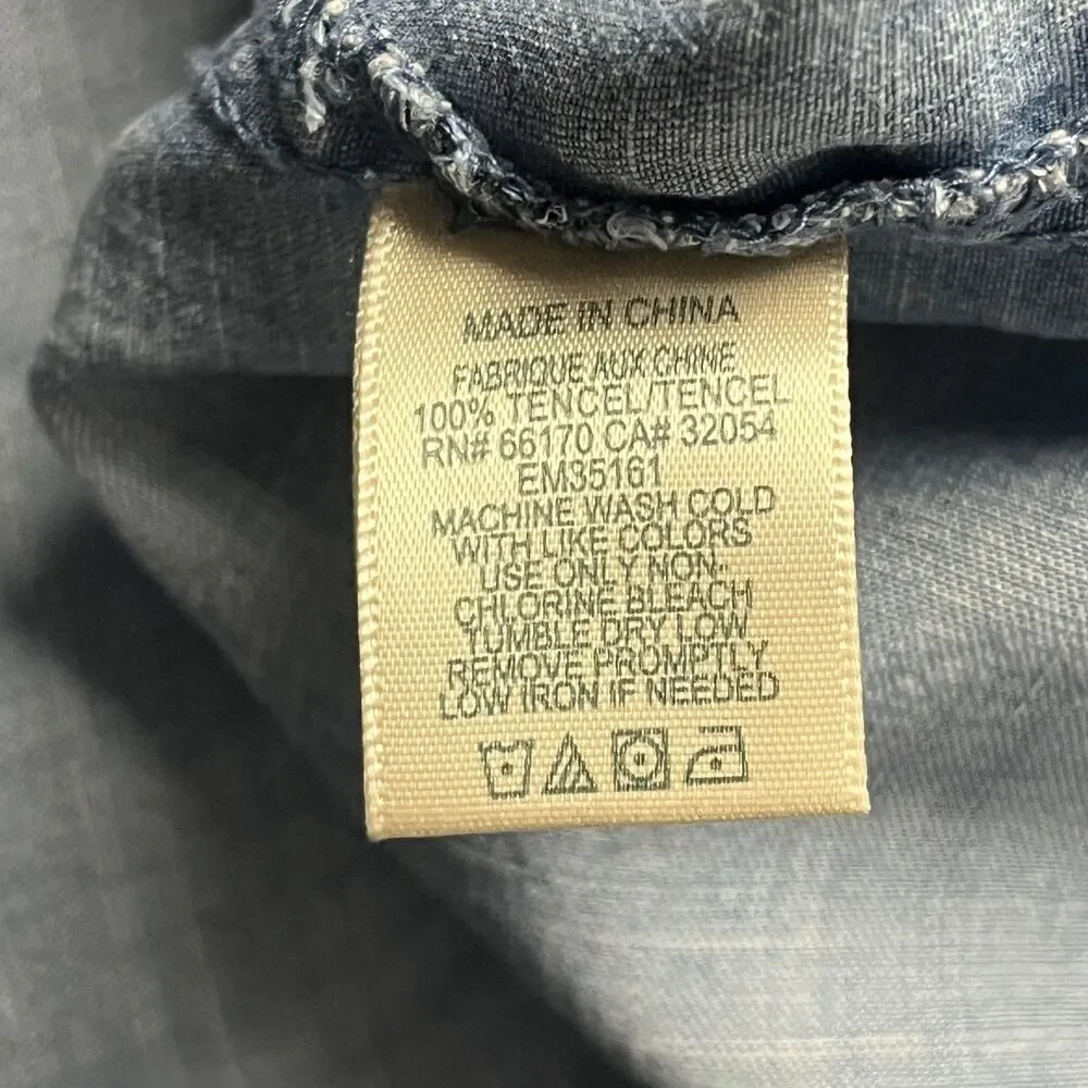 Cloth & Stone Anthropologie Blue Denim Chambray Popover Top Women's Medium - Picture 6 of 6